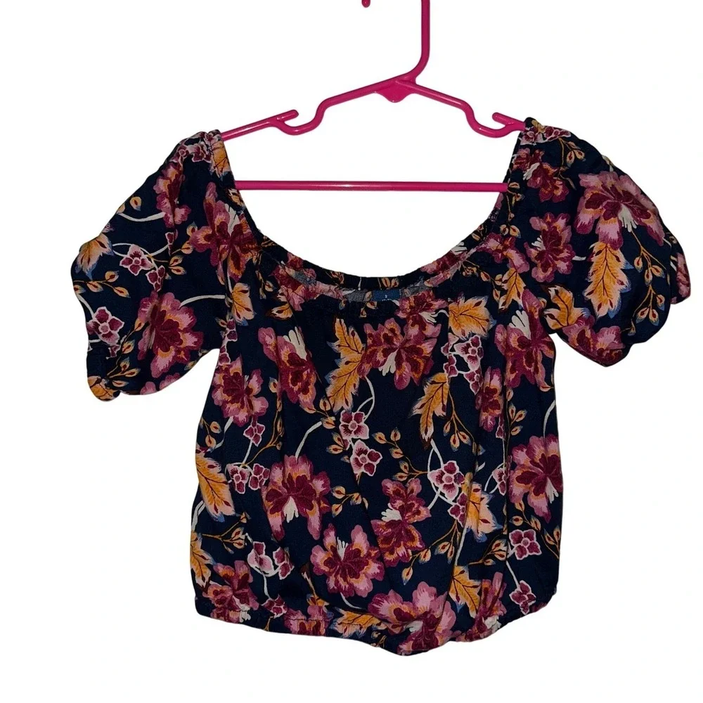 Old Navy Girls Floral Print Off Shoulder Short Sleeve Crop Top, S (6-7)‎